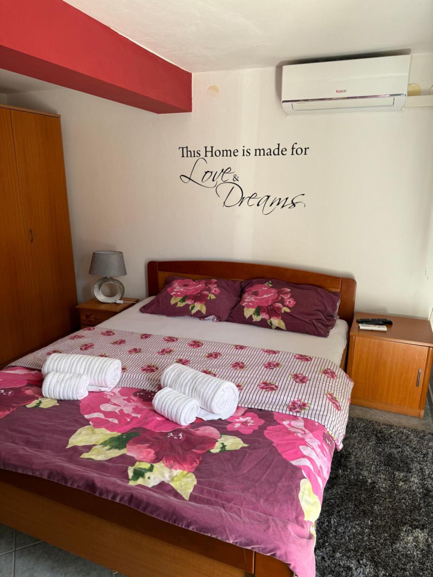 Appartamento Apartman Marijana Dramalj Esterno foto